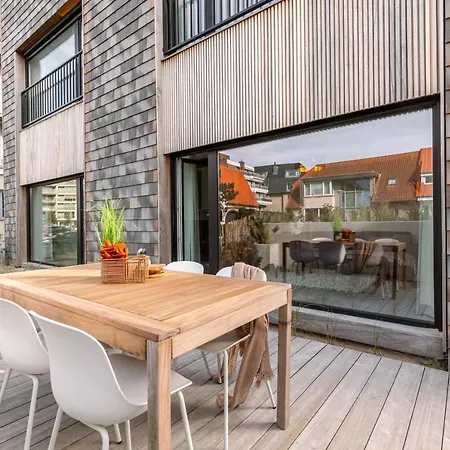 Apartmán Brand New With Two Sunny Terraces And Private Parking Koksijde