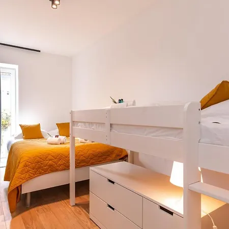 Brand New With Two Sunny Terraces And Private Parking Koksijde