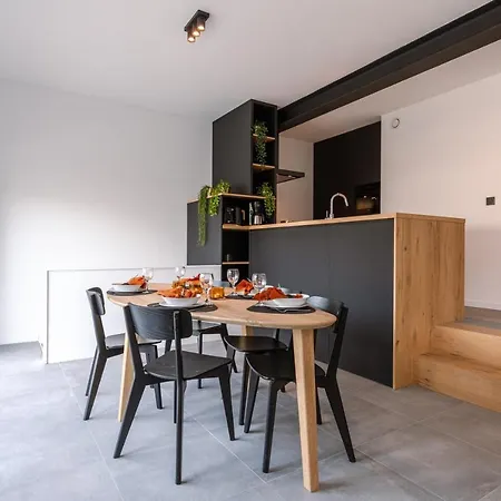 Brand New With Two Sunny Terraces And Private Parking