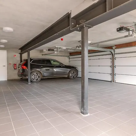 Brand New With Two Sunny Terraces And Private Parking * 科克赛德