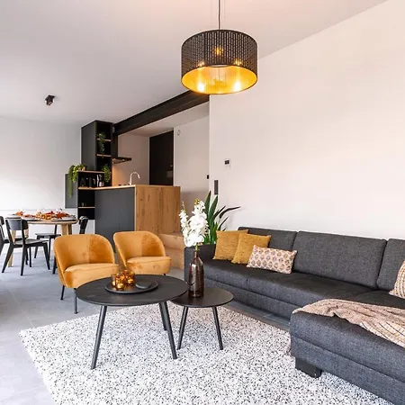 公寓 Brand New With Two Sunny Terraces And Private Parking *