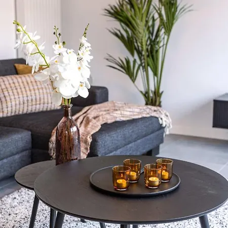 Brand New With Two Sunny Terraces And Private Parking Apartmán *